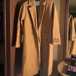 Aritzia Babaton Camel Double-Breasted Trench Coat